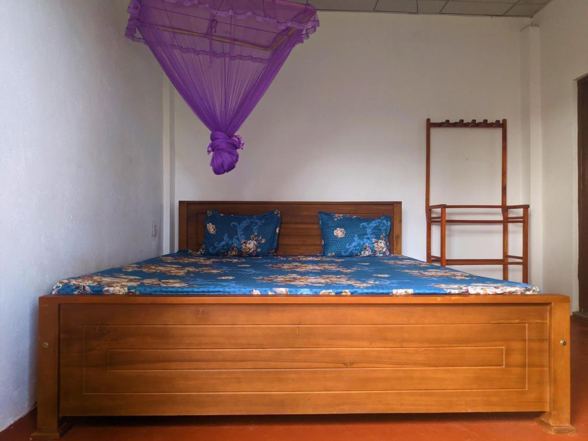 מטרה Tropical Point Inn מראה חיצוני תמונה